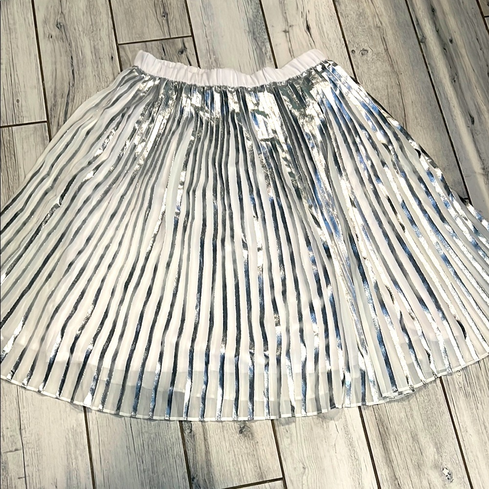 Catherine Malandrino White and Silver Pleated Midi Skirt
